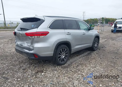 2018 Toyota Highlander Se из США, поврежденный, VIN 5TDJZRFH3JS547032